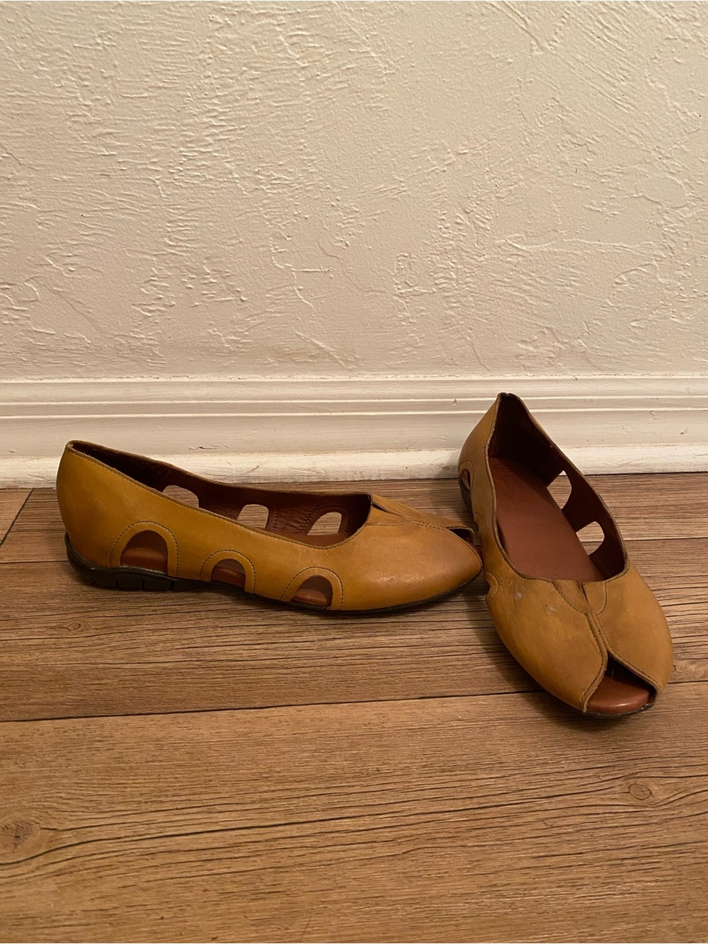 Women's Mustard Yellow Leather Peep-Toe Flats - Picture 2 of 4